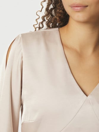 NEO NOIR BLUS REMANA CHAMPAGNE