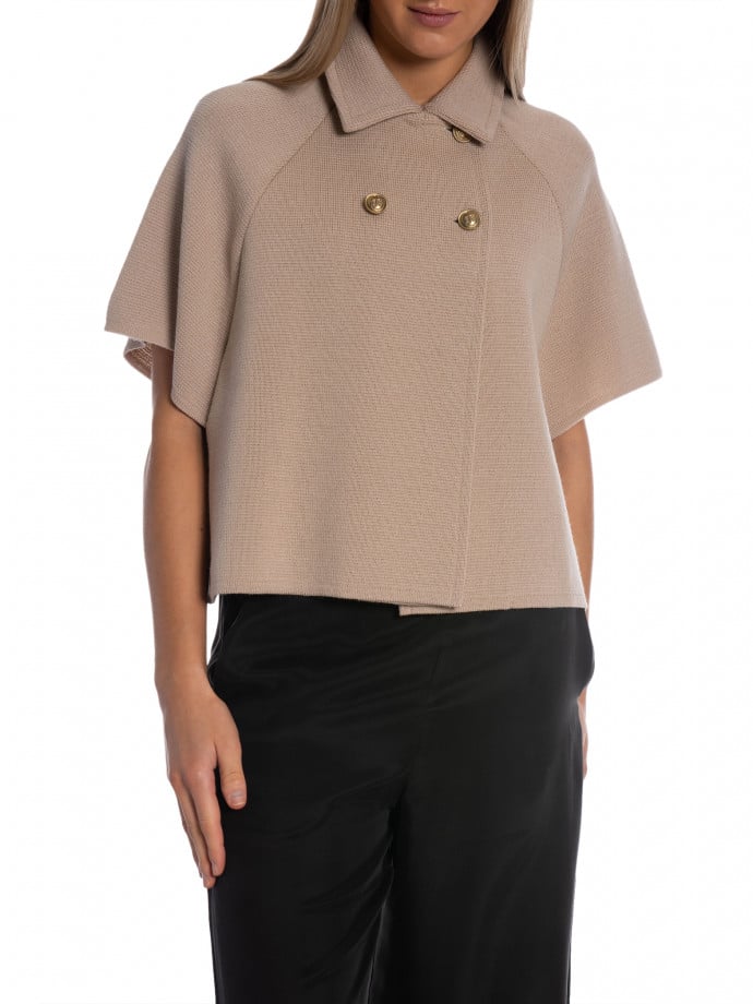 BUSNEL CAPE GERTRUDE FUDGE