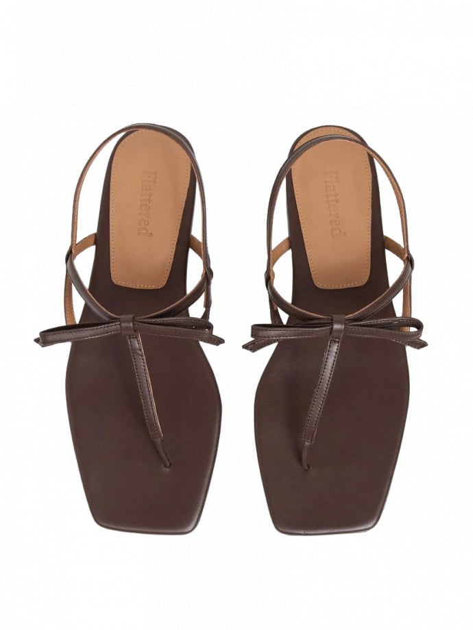 FLATTERED SANDAL SINA CHOCOLATE