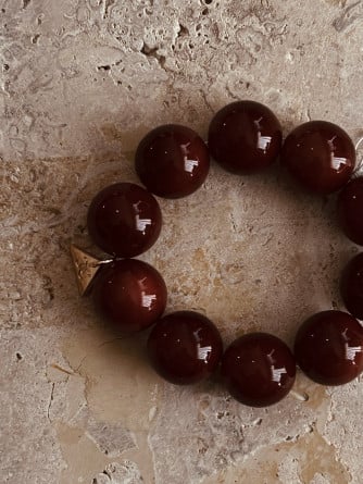 BOW19 DETAILS ARMBAND BOLD PEARL BURGUNDY