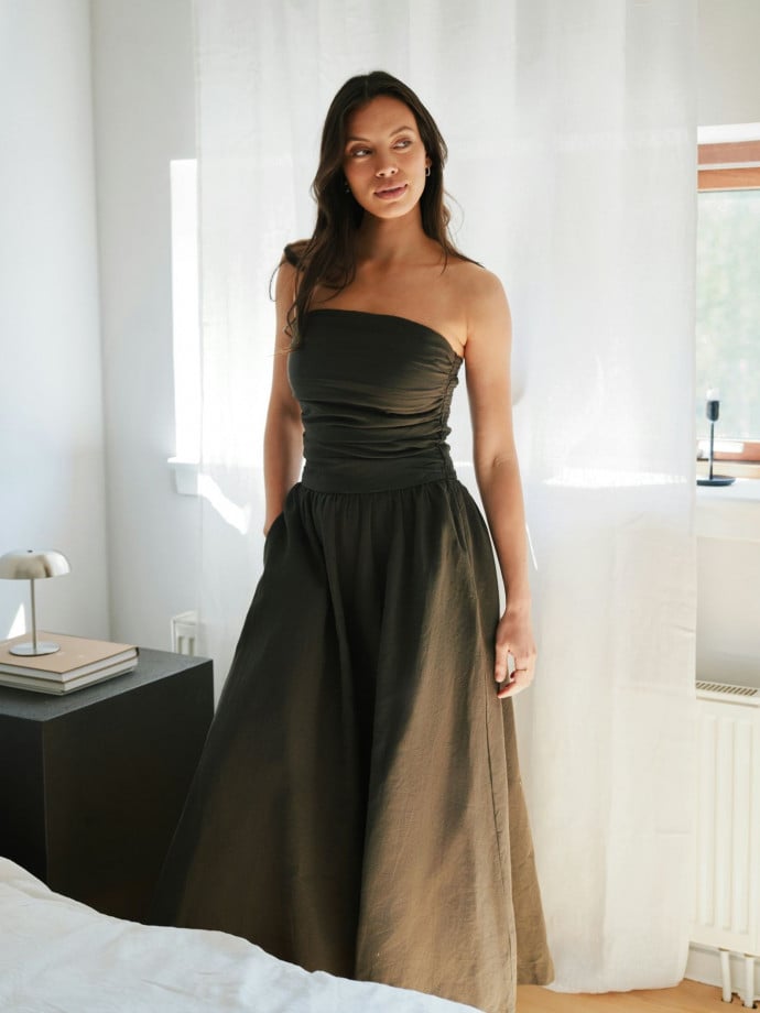 NEO NOIR KLÄNNING KIMA LINEN DARK BROWN