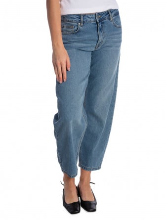 MY ESSENTIAL WARDROBE JEANS BALOO BARREL 139 BLUE