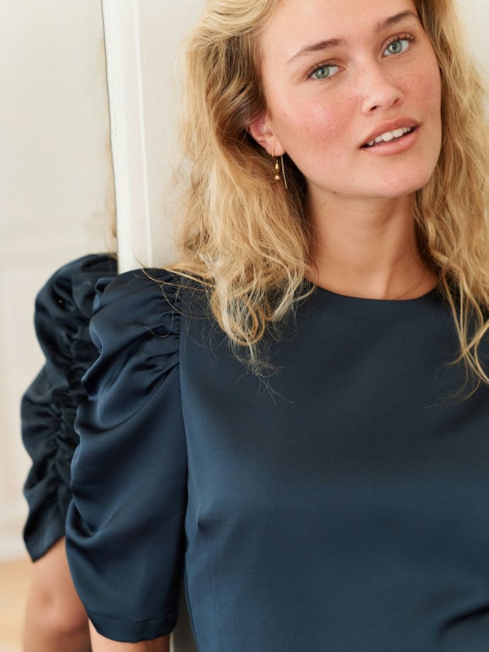 NEO NOIR BLUS BENUA HEAVY SATEEN MIDNIGHT BLUE