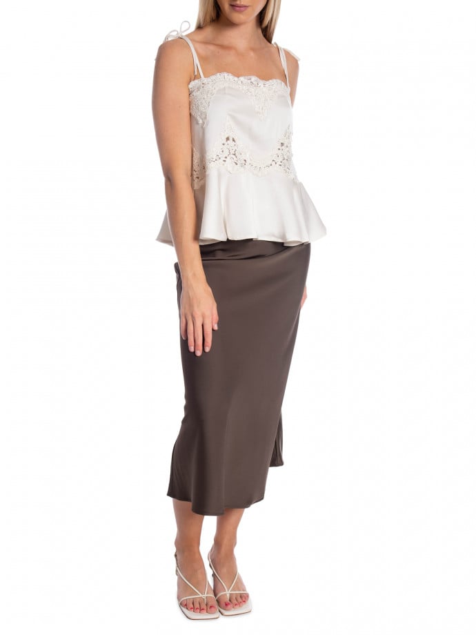 NEO NOIR TOPP KAELA HEAVY SATEEN LACE PEARL