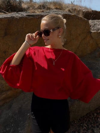 TOPP DRAPE BOATNECK RED