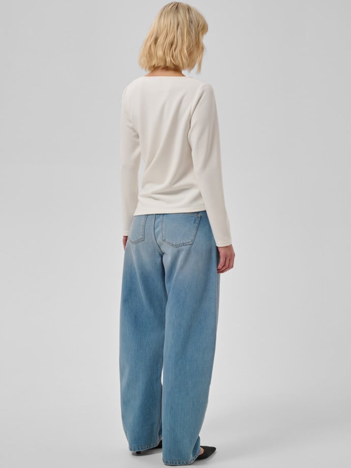 MY ESSENTIAL WARDROBE BLUS HELLE SNOW WHITE
