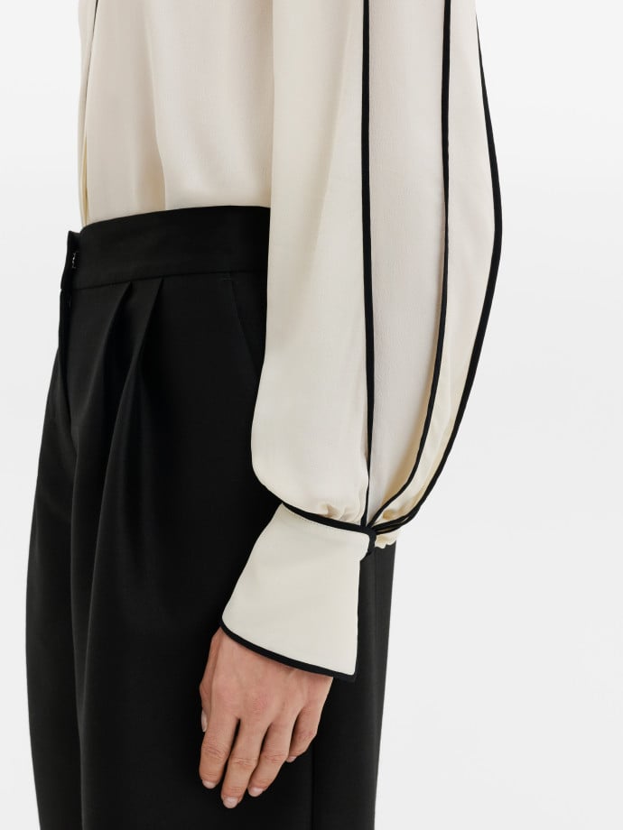 MALINA BLUS BEA CONTRAST EDGE CHIFFON VANILLA