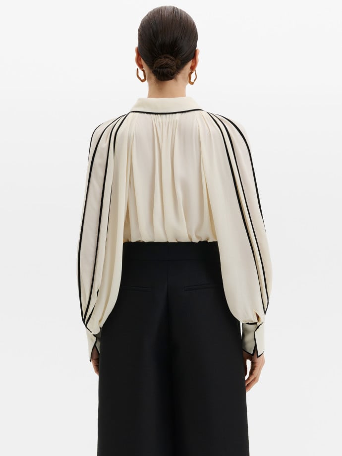 MALINA BLUS BEA CONTRAST EDGE CHIFFON VANILLA
